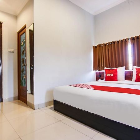 Collection O 91464 7 Dream Hotel Palembang Extérieur photo